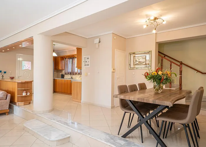 Ritrovo * Sami (Kefalonia)